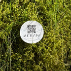 Grüner Meraki Sticker mit Moos-Design auf weißem Hintergrund, ideal für Dekoration oder Bastelprojekte
